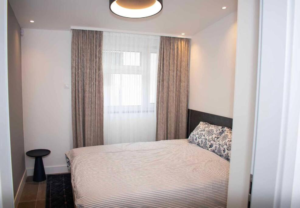 בודפשט Luxury Cozy 2 Bdr Downtown Apt.7 מראה חיצוני תמונה